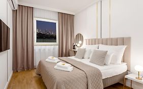 Warsaw View Prestige Apartment